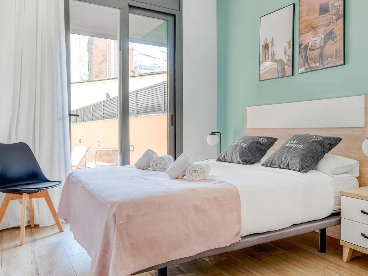 Limehome Barcelona Carrer De Besalu 90 - Estancia Temporal スペイン