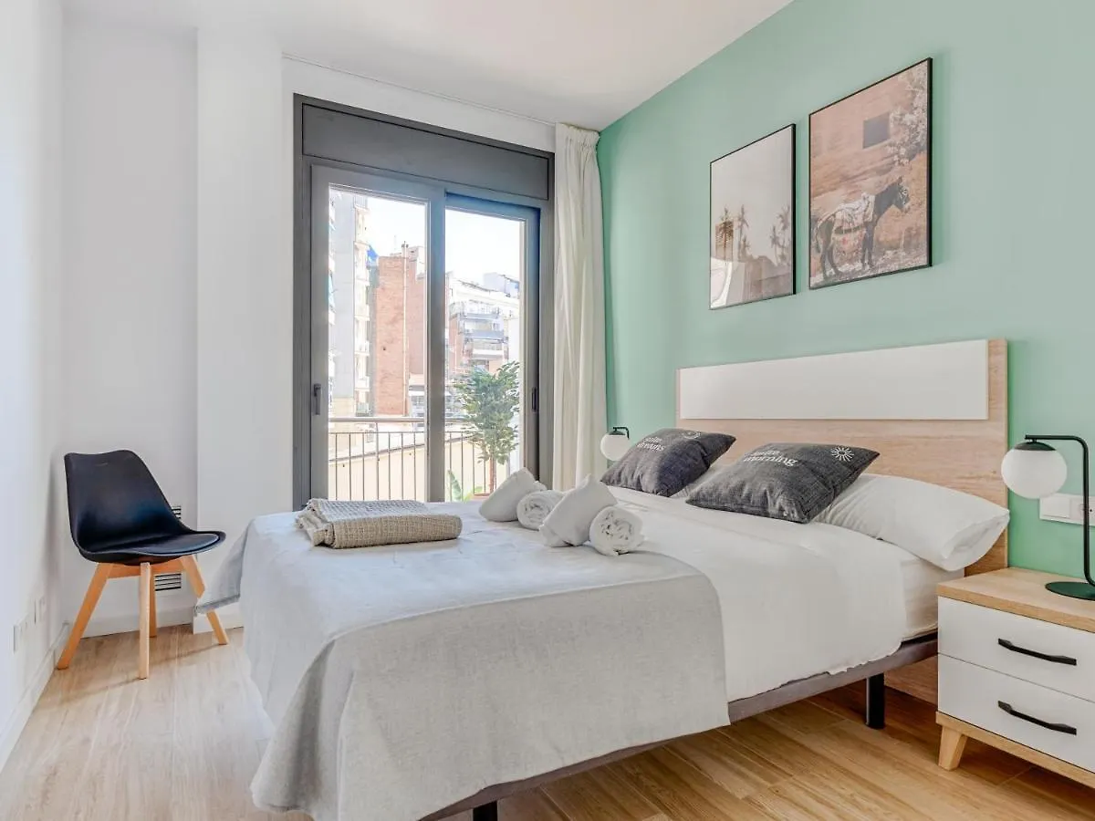 Apartment Limehome Barcelona Carrer De Besalu 90 - Estancia Temporal