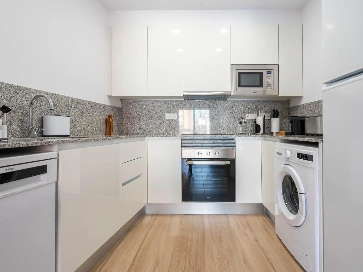Apartment Limehome Barcelona Carrer De Besalu 90 - Estancia Temporal Spain